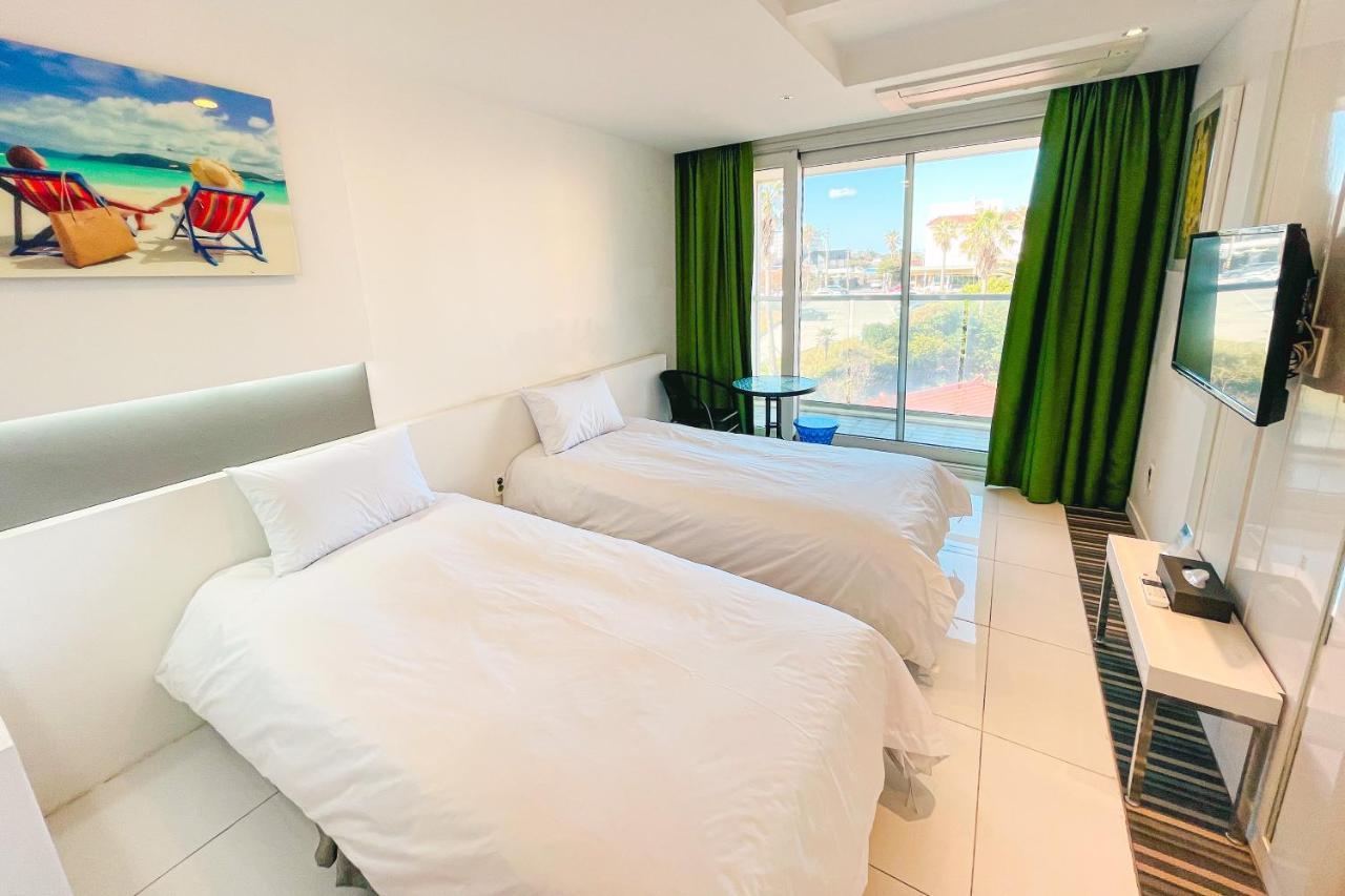 Hamdeok Beach Stay Чеджу Екстериор снимка