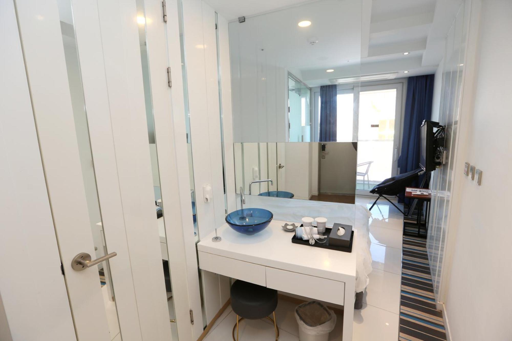 Hamdeok Beach Stay Чеджу Екстериор снимка