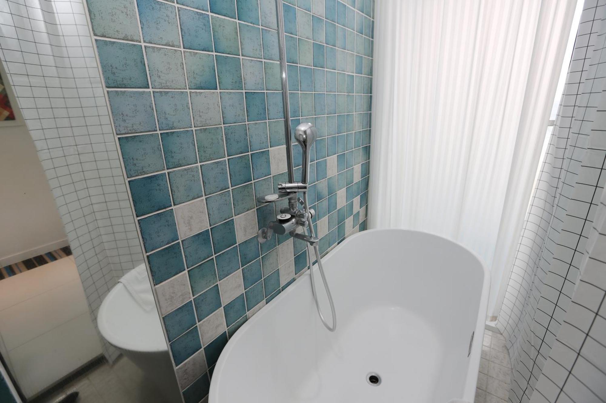 Hamdeok Beach Stay Чеджу Екстериор снимка