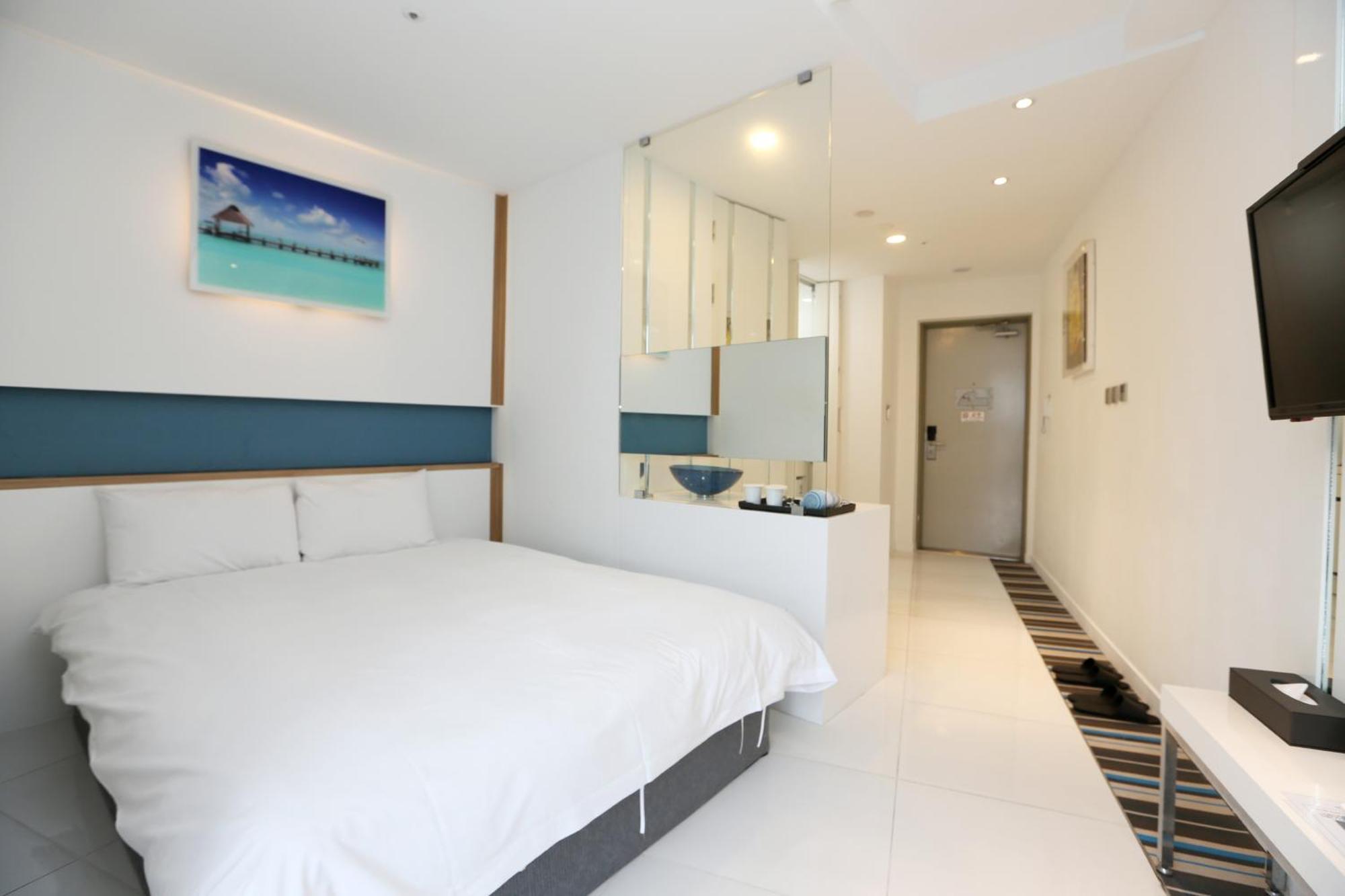Hamdeok Beach Stay Чеджу Екстериор снимка